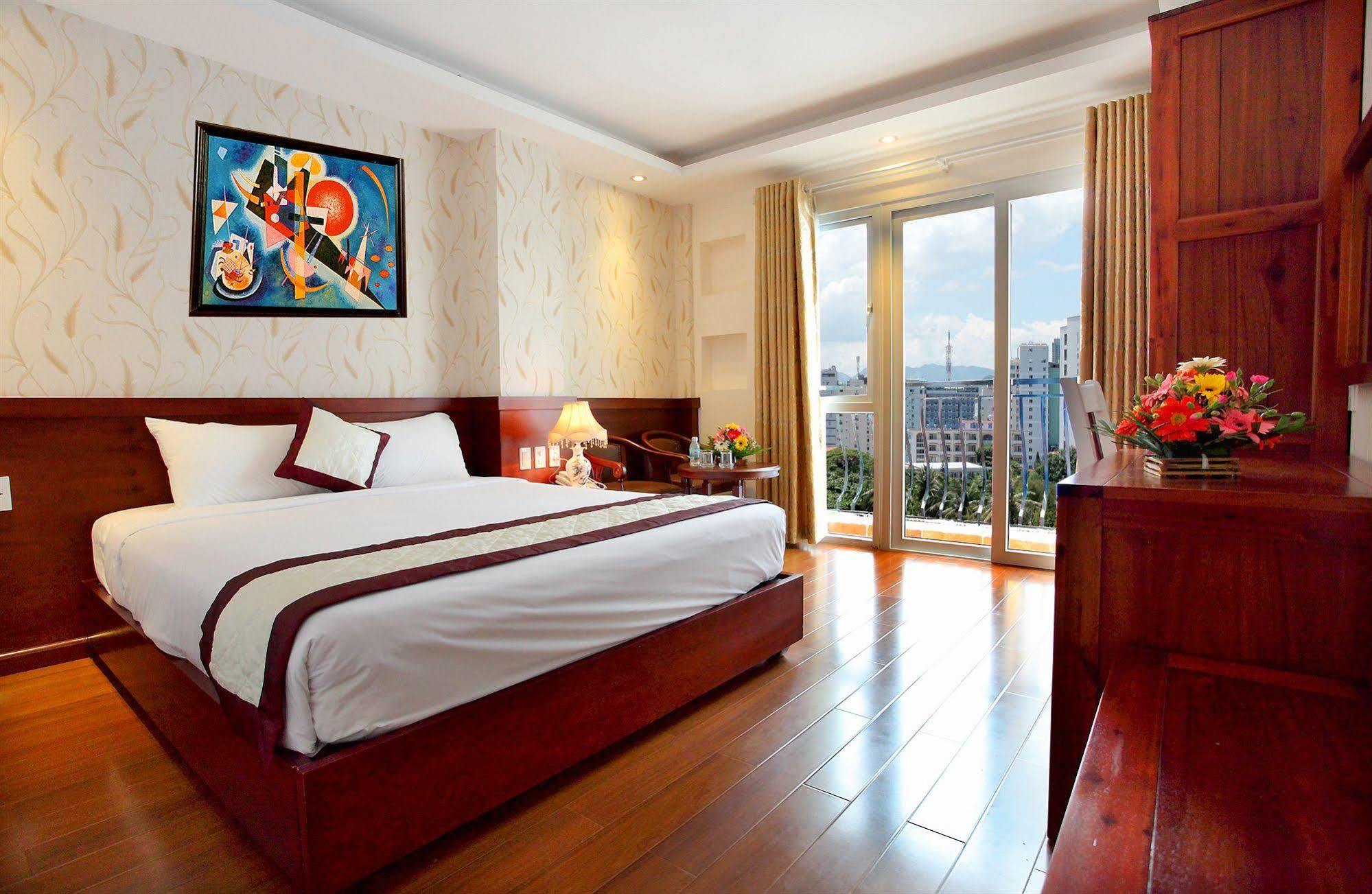Golden Sand Hotel Nha Trang Buitenkant foto